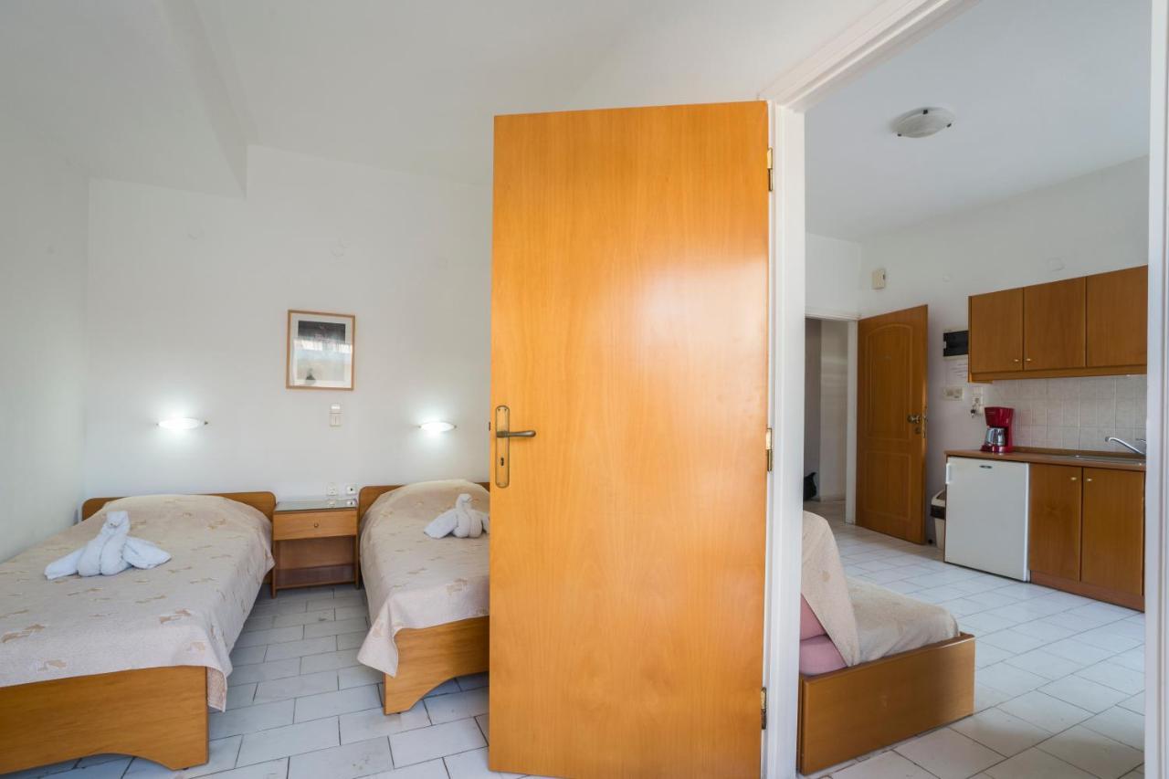 Stratis Apartments Chania  Екстер'єр фото